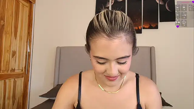 MaryMoon  online show from 18, 1, 2026