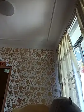 Snapshot of luy-xinh02 chatting on 7, 10, 2025 luy-xinh02 online show from 7, 10, 2025