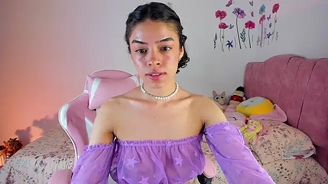 Snapshot of maddy_parker__ chatting on 10, 6, 2026 maddy parker online show from 10, 6, 2026