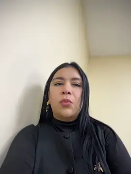 IrisDuvall online show from 30, 4, 2026