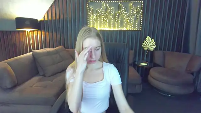 Alina Blonde online show from 24, 5, 2026