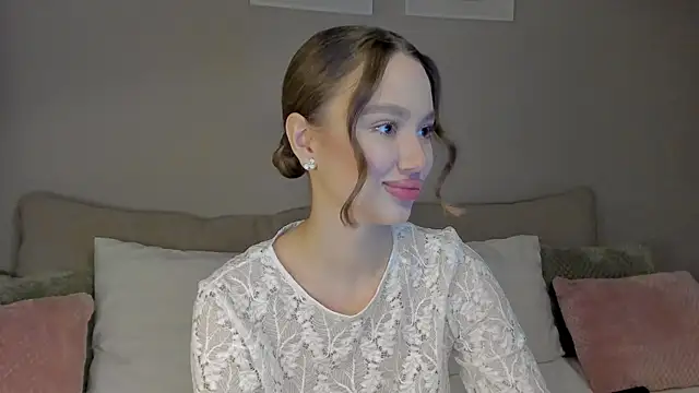 Snapshot of Stefa_Evans chatting on 21, 10, 2025 Stefa Evans online show from 21, 10, 2025