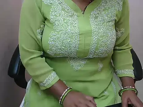 Snapshot of bold_naina chatting on 10, 11, 2025 bold naina online show from 10, 11, 2025