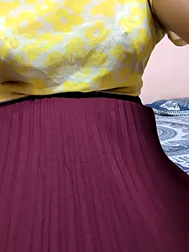 Snapshot of preethi-lovely chatting on 23, 10, 2025 preethi-lovely online show from 23, 10, 2025