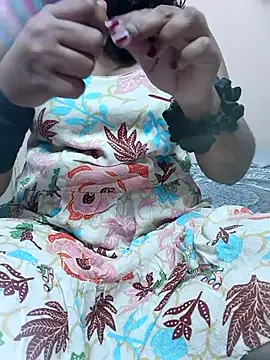 Snapshot of preethi-lovely chatting on 25, 10, 2025 preethi-lovely online show from 25, 10, 2025