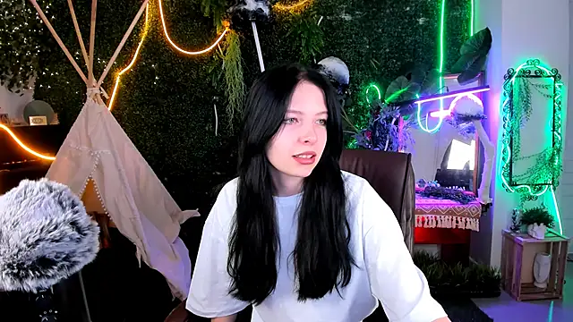 Snapshot of JulsMumi chatting on 30, 9, 2025 JulsMumi online show from 30, 9, 2025