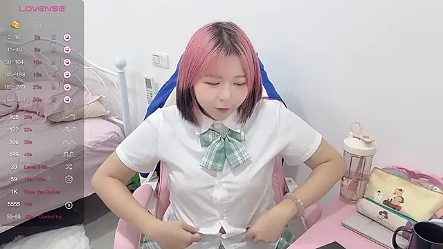 Snapshot of piffydream chatting on 29, 10, 2025 piffydream online show from 29, 10, 2025