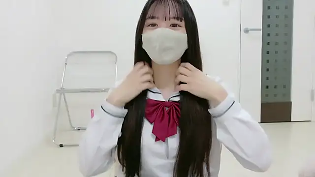  Mia land  online show from 24, 11, 2025