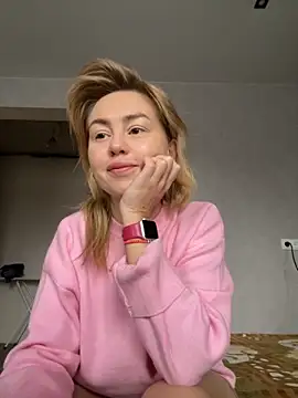 MartaLuna  online show from 21, 10, 2025