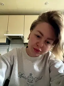 MartaLuna  online show from 8, 1, 2026