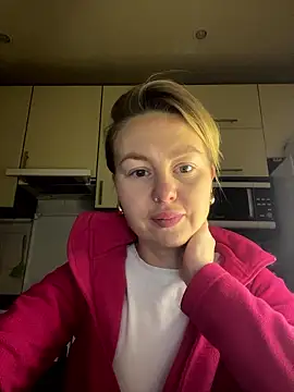 MartaLuna  online show from 9, 1, 2026