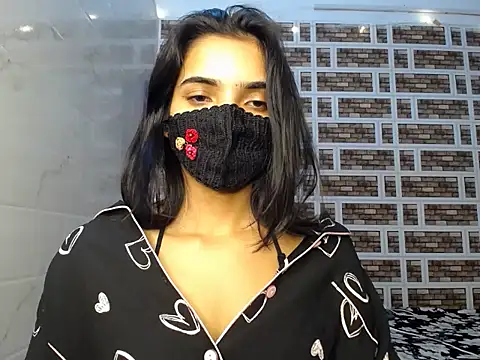 Snapshot of Sweetangle24 chatting on 22, 11, 2025 Sweetangle24 online show from 22, 11, 2025