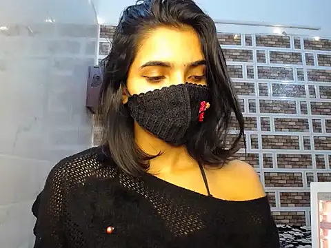 Snapshot of Sweetangle24 chatting on 23, 11, 2025 Sweetangle24 online show from 23, 11, 2025