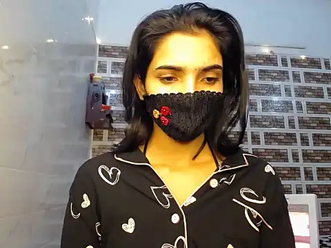 Snapshot of Sweetangle24 chatting on 26, 11, 2025 Sweetangle24 online show from 26, 11, 2025