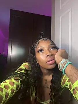 Snapshot of Cocochanel4567 chatting on 4, 6, 2026 Cocochanel4567 online show from 4, 6, 2026
