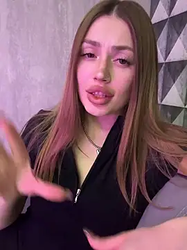 Snapshot of Elizabeth_Tay chatting on 14, 3, 2026 Elizabeth Tay online show from 14, 3, 2026