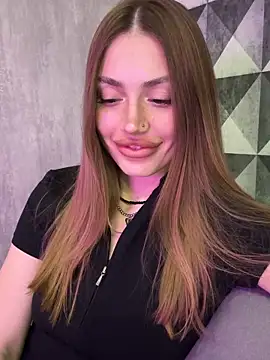 Snapshot of Elizabeth_Tay chatting on 30, 3, 2026 Elizabeth Tay online show from 30, 3, 2026