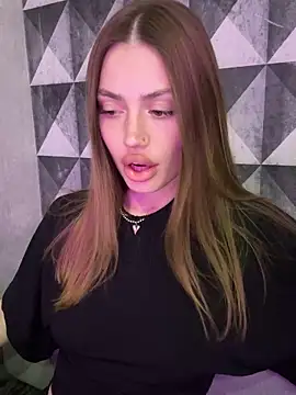 Snapshot of Elizabeth_Tay chatting on 31, 3, 2026 Elizabeth Tay online show from 31, 3, 2026
