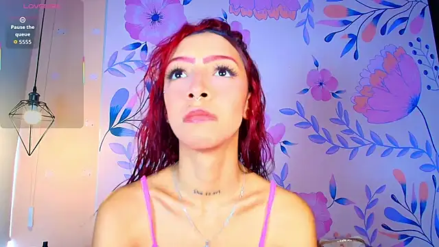 Snapshot of emma_hearths chatting on 17, 9, 2025 emma hearths online show from 17, 9, 2025