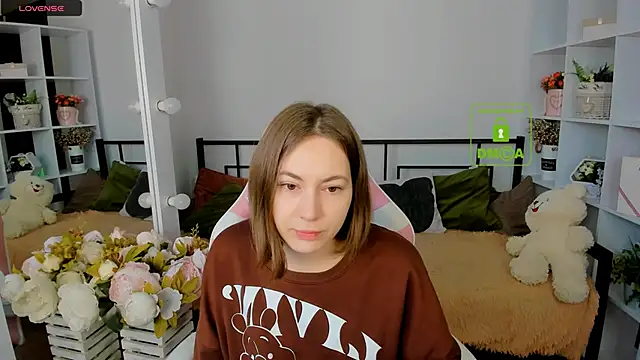 Snapshot of Elma_Lily chatting on 17, 12, 2025 Elma Lily online show from 17, 12, 2025