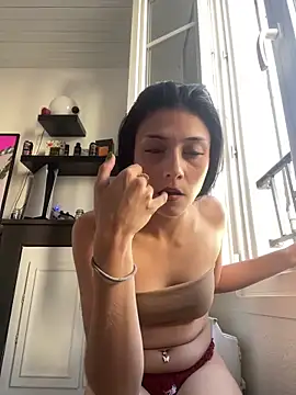 Snapshot of Zakiramym chatting on 5, 10, 2025 Zakiramym online show from 5, 10, 2025