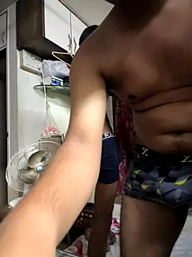 Snapshot of engineerboy14 chatting on 24, 10, 2025 engineerboy14 online show from 24, 10, 2025