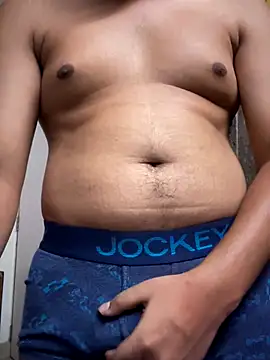 Snapshot of engineerboy14 chatting on 14, 11, 2025 engineerboy14 online show from 14, 11, 2025