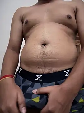 Snapshot of engineerboy14 chatting on 24, 11, 2025 engineerboy14 online show from 24, 11, 2025