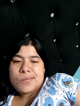 April Becker online show from 20, 4, 2026