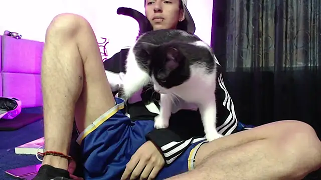 NaytonFreeman online show from 21, 11, 2025