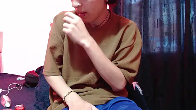 NaytonFreeman online show from 26, 11, 2025