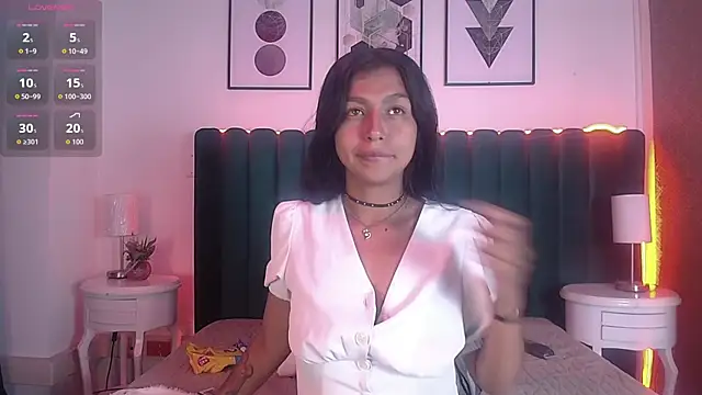 Snapshot of Keila_Fg chatting on 4, 12, 2025 Keila Fg online show from 4, 12, 2025