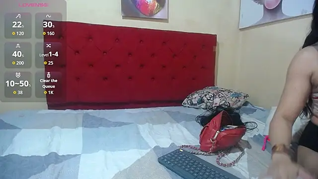 Snapshot of Anthonella_duran chatting on 19, 9, 2025 Anthonella duran online show from 19, 9, 2025