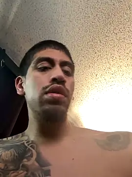 Snapshot of busnfatnutsLildee chatting on 30, 10, 2025 busnfatnutsLildee online show from 30, 10, 2025