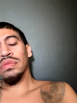 Snapshot of busnfatnutsLildee chatting on 2, 11, 2025 busnfatnutsLildee online show from 2, 11, 2025