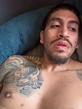 Snapshot of busnfatnutsLildee chatting on 7, 11, 2025 busnfatnutsLildee online show from 7, 11, 2025