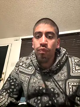 Snapshot of busnfatnutsLildee chatting on 24, 11, 2025 busnfatnutsLildee online show from 24, 11, 2025