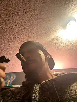 Snapshot of busnfatnutsLildee chatting on 26, 11, 2025 busnfatnutsLildee online show from 26, 11, 2025