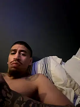 Snapshot of busnfatnutsLildee chatting on 29, 11, 2025 busnfatnutsLildee online show from 29, 11, 2025