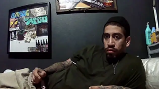 Snapshot of busnfatnutsLildee chatting on 22, 12, 2025 busnfatnutsLildee online show from 22, 12, 2025