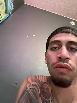 Snapshot of busnfatnutsLildee chatting on 15, 1, 2026 busnfatnutsLildee online show from 15, 1, 2026