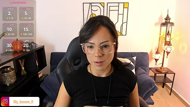 Snapshot of Lyliboomm chatting on 23, 10, 2025 Lyliboomm online show from 23, 10, 2025