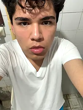 Snapshot of kjesusd12 chatting on 6, 10, 2025 kjesusd12 online show from 6, 10, 2025