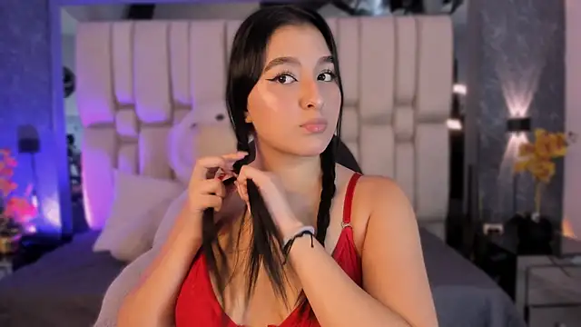 Snapshot of MariaFlowers chatting on 22, 11, 2025 MariaFlowers online show from 22, 11, 2025