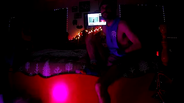 Snapshot of HarmoniousPhantasm3 chatting on 16, 12, 2025 HarmoniousPhantasm3 online show from 16, 12, 2025