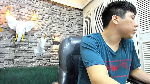 Snapshot of Nick_Wolff chatting on 2, 10, 2025 Nick Wolff online show from 2, 10, 2025
