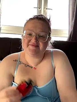 Snapshot of AmberBliss-X chatting on 12, 10, 2025 AmberBliss-X online show from 12, 10, 2025