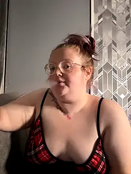 Snapshot of AmberBliss-X chatting on 15, 10, 2025 AmberBliss-X online show from 15, 10, 2025