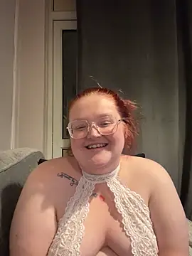 Snapshot of AmberBliss-X chatting on 14, 11, 2025 AmberBliss-X online show from 14, 11, 2025