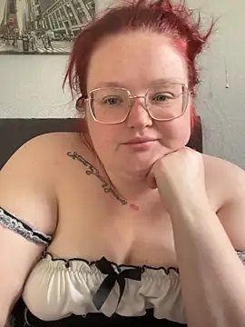 Snapshot of AmberBliss-X chatting on 7, 5, 2026 AmberBliss-X online show from 7, 5, 2026